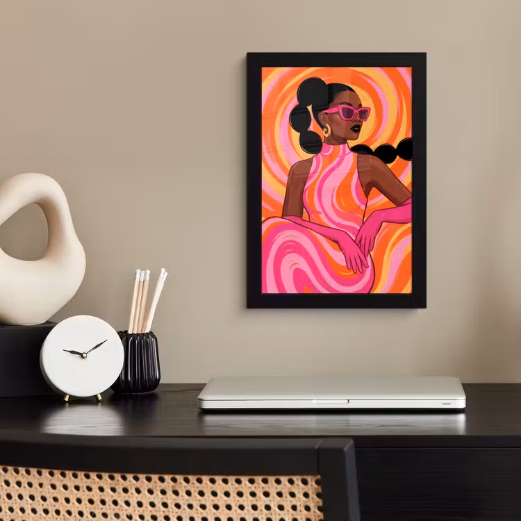 Vrouw - Portret - Kunst - Abstract - Roze fotolijst zwart zonder passe partout klein -sfeer1
