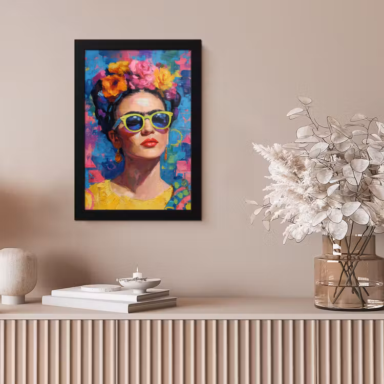 Vrolijk portret - Vrouw - Bloemenkroon fotolijst zwart zonder passe partout klein -sfeer5