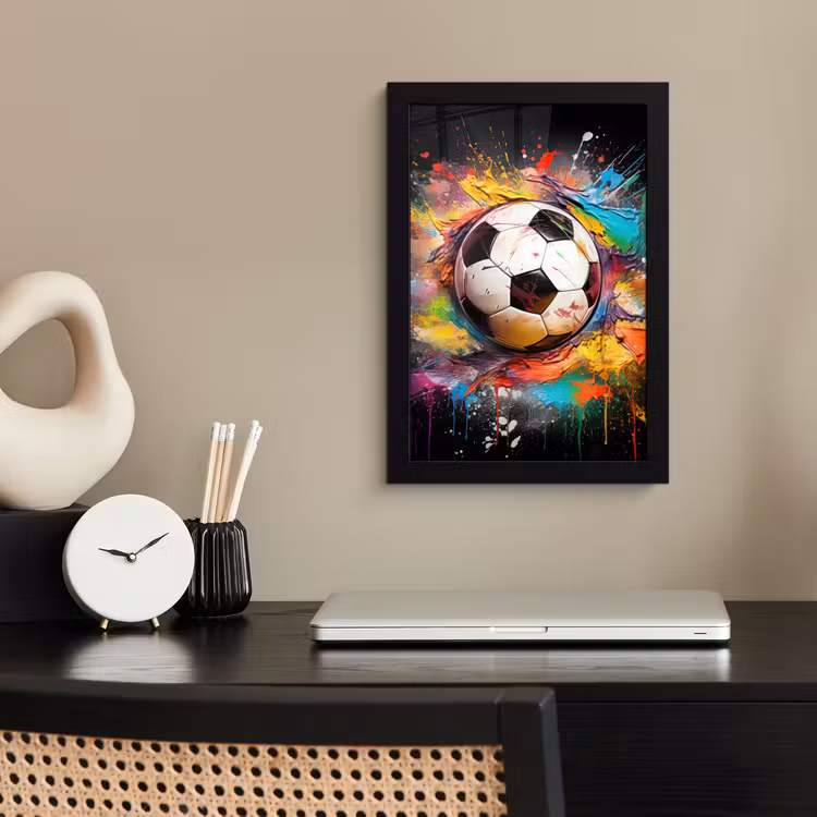 Voetbal - Verf - Kleuren - Zwart - Wit fotolijst zwart zonder passe partout klein -sfeer1