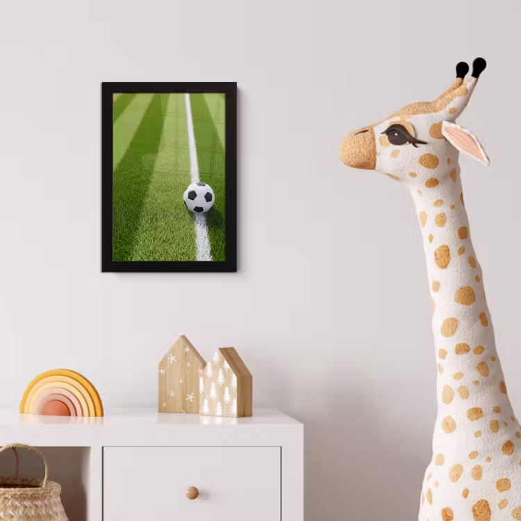 Voetbal - Grasveld - Sport - Groen fotolijst zwart zonder passe partout klein -usfeer4_kinderkamer