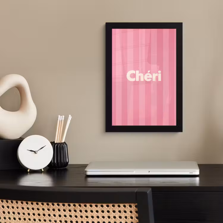 Gestreept - Roze - Chéri fotolijst zwart zonder passe partout klein -sfeer1