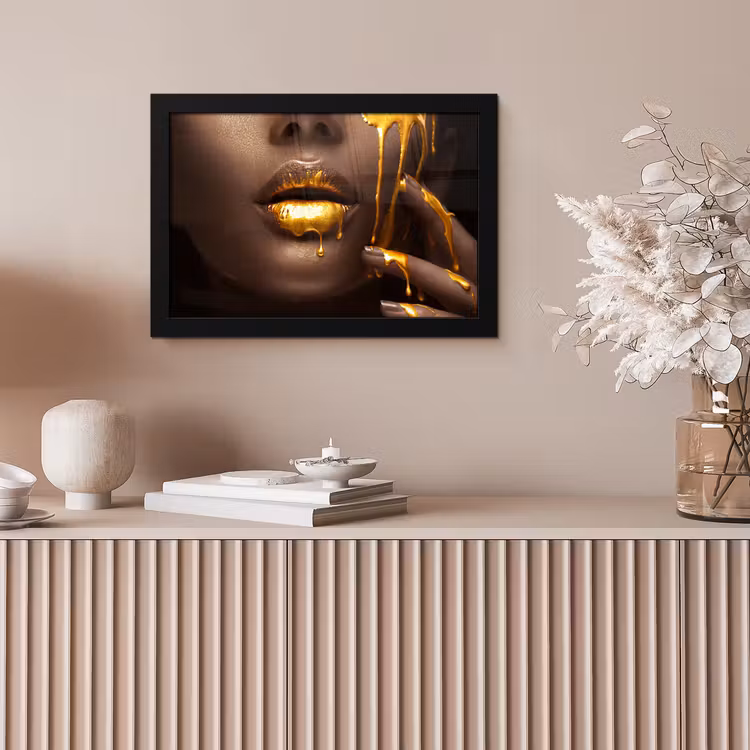 Goud - Vrouw - Verf - Lippen - Luxe fotolijst zwart zonder passe partout klein -sfeer5