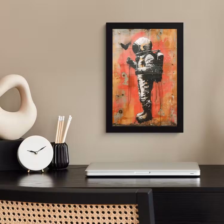 Graffiti - Astronaut - Street art - Ruimte - Banksy fotolijst zwart zonder passe partout klein -sfeer1