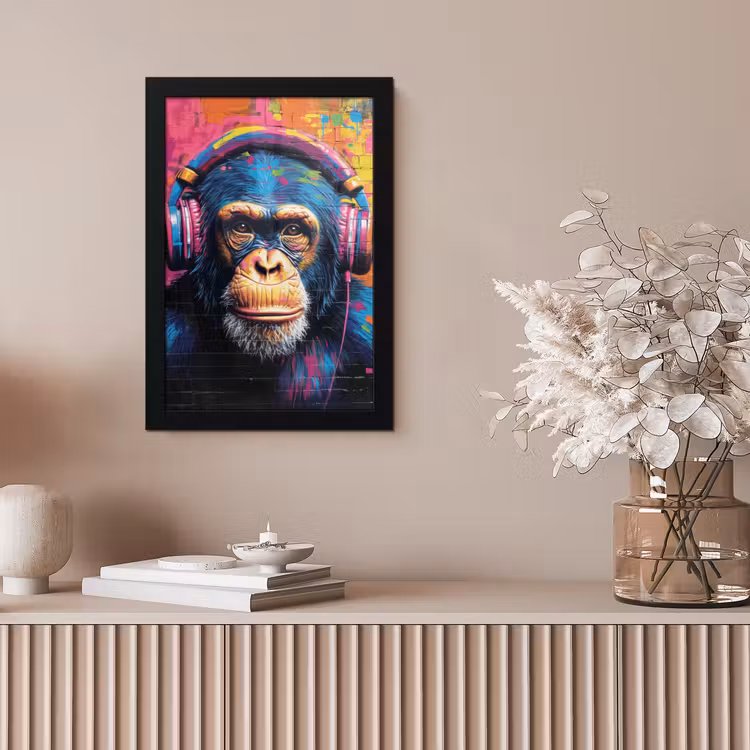 Graffiti - Chimpanzee - Street art - Koptelefoon - Aap fotolijst zwart zonder passe partout klein -sfeer5