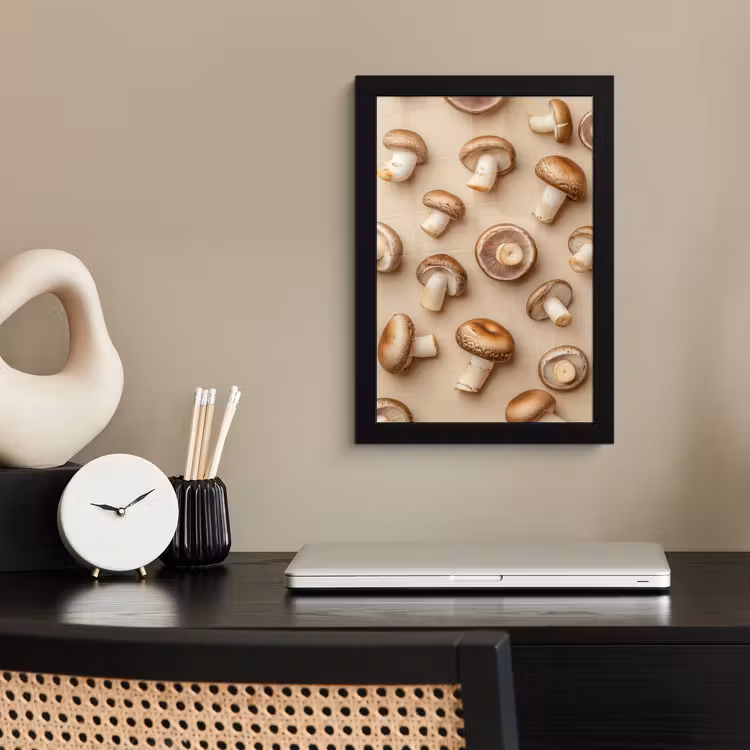 Kastanje Champignons - Beige fotolijst zwart zonder passe partout klein -sfeer1