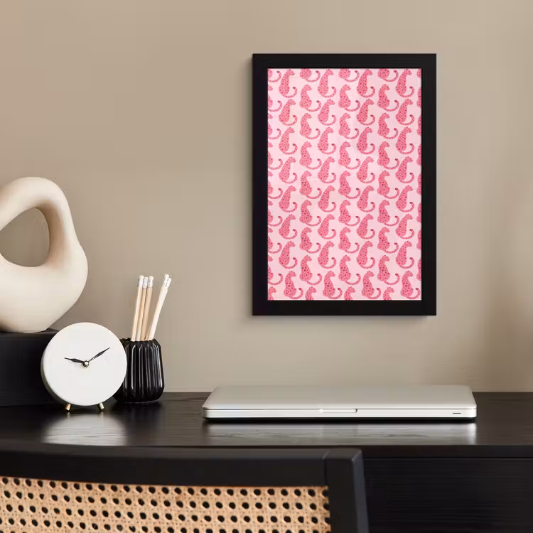 Kat - Gevlekt - Dieren - Patroon - Roze fotolijst zwart zonder passe partout klein -sfeer1