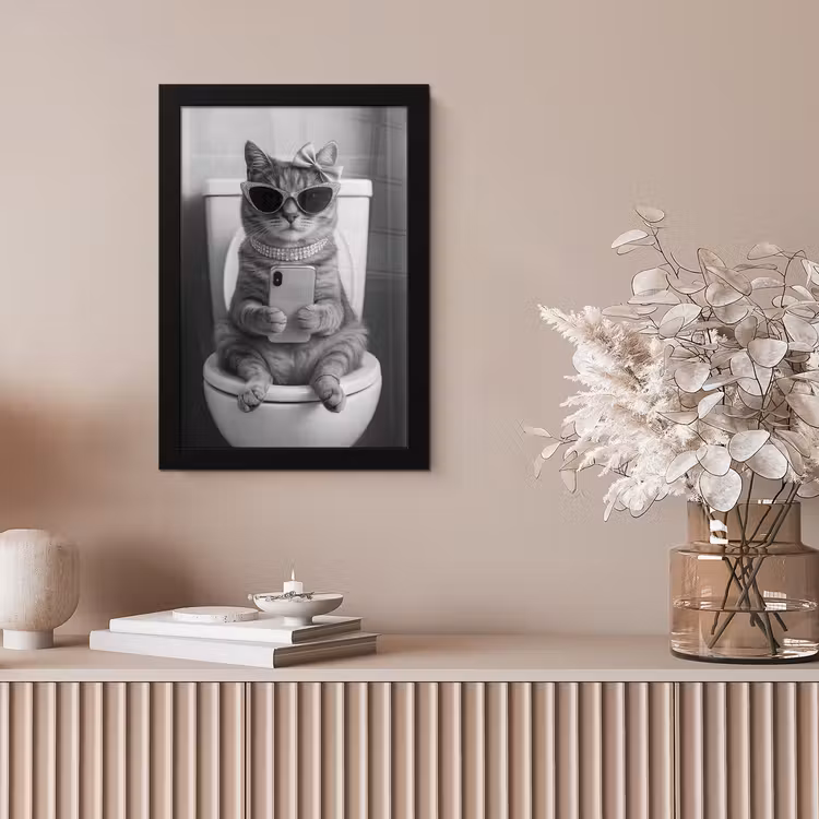Kat - Telefoon - Toilet - Zwart - Wit fotolijst zwart zonder passe partout klein -sfeer5