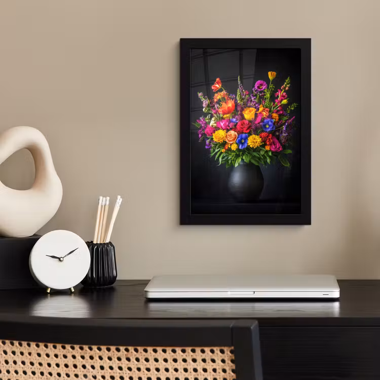 Felgekleurd - Bloemen - Vaas fotolijst zwart zonder passe partout klein -sfeer1