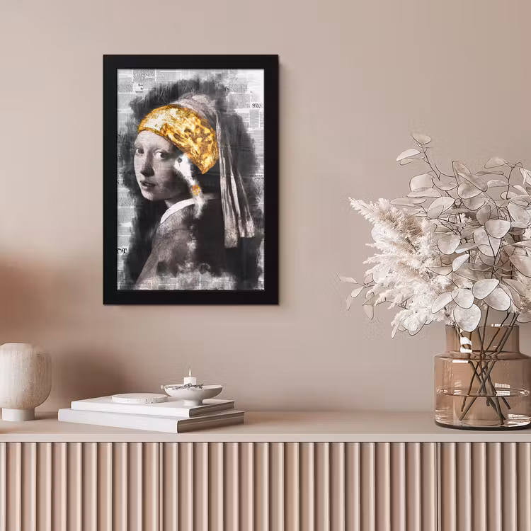 Meisje met de parel - Johannes Vermeer - Krant - Goud fotolijst zwart zonder passe partout klein -sfeer5
