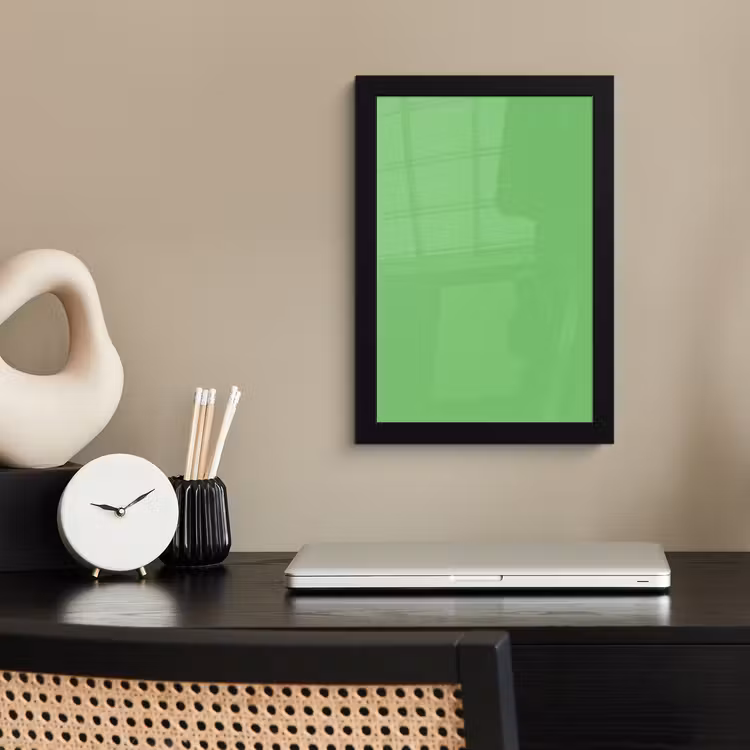 Meadow - Green - Groen fotolijst zwart zonder passe partout klein 224 -sfeer1
