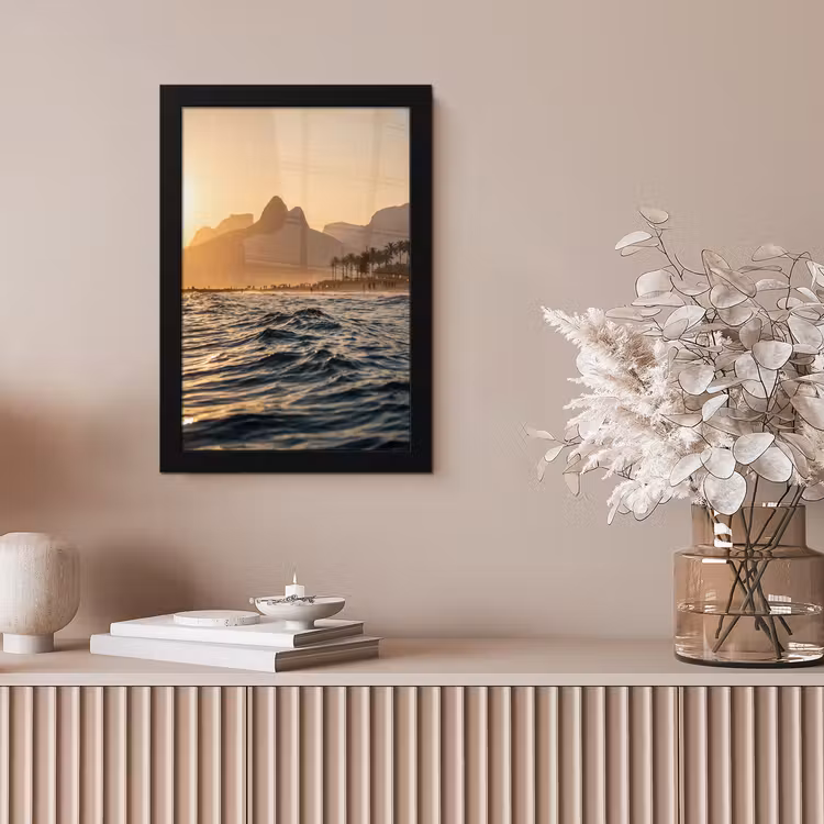 Zee - Golven - Zonsondergang - Kust - Goud fotolijst zwart zonder passe partout klein -sfeer5