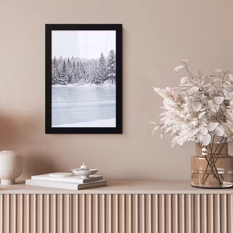 Meer - Dennen - IJs - Winter - Rustgevend fotolijst zwart zonder passe partout klein -sfeer5