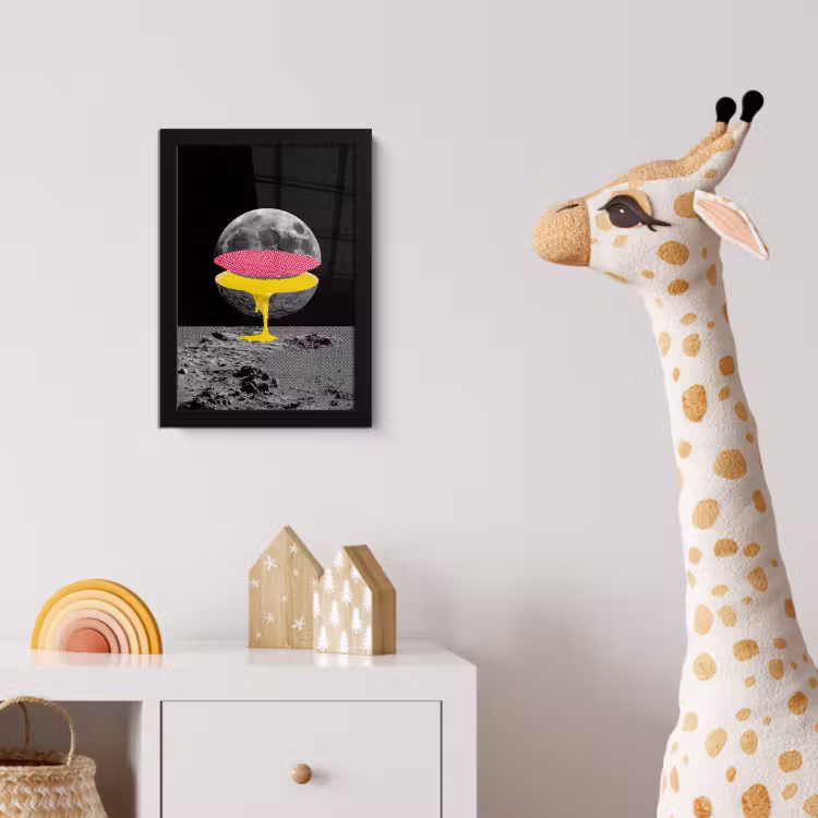 Maan - Geel - Roze - Zwart fotolijst zwart zonder passe partout klein -usfeer4_kinderkamer