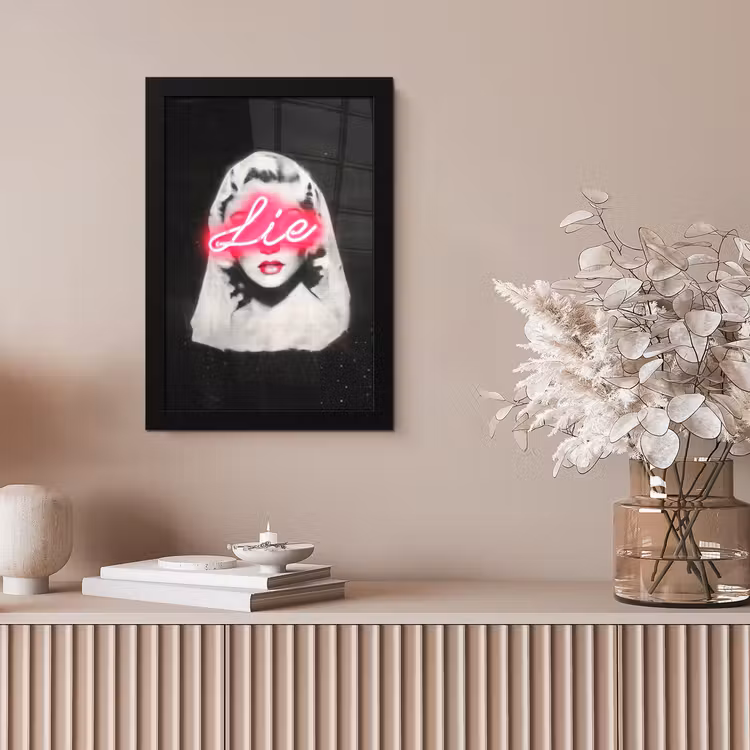 Neon - Letters - Vintage - Vrouw fotolijst zwart zonder passe partout klein -sfeer5