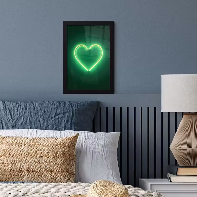 Neon - Groen - Licht fotolijst zwart zonder passe partout klein -sfeer3