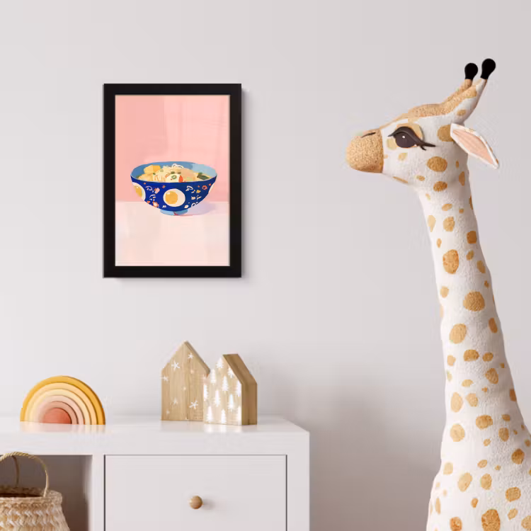 Noodles - Kom - Blauw - Illustratie fotolijst zwart zonder passe partout klein -usfeer4_kinderkamer