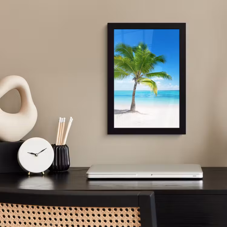 Palmboom - Strand - Zee - Zomer fotolijst zwart zonder passe partout klein -sfeer1