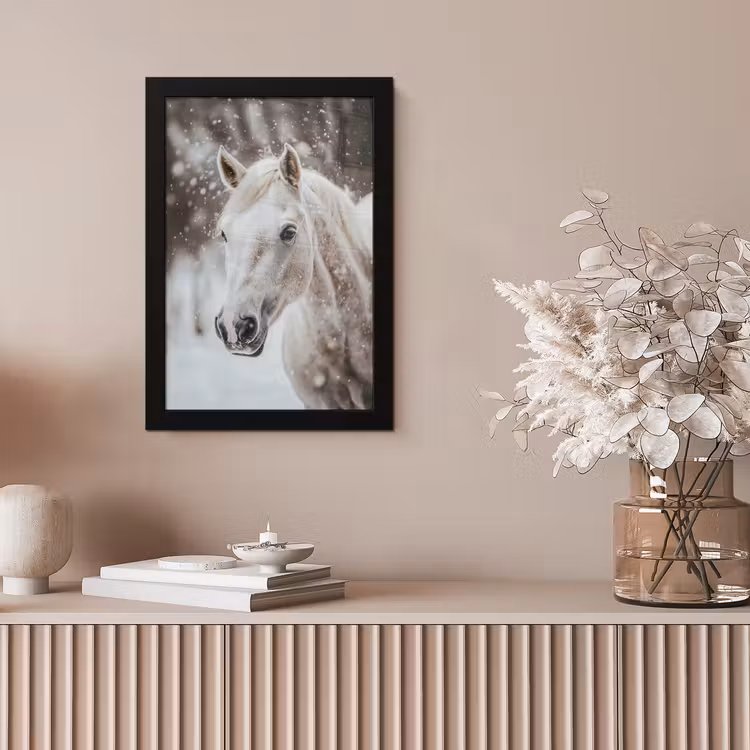 Paard - Wit - Winter - Natuur - Sneeuw - Dieren fotolijst zwart zonder passe partout klein -sfeer5