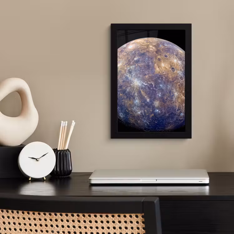 Bilder mit Rahmen - Planet – Krater – Weltraum - Planeet - Kraters - Ruimte fotolijst zwart zonder passe partout klein