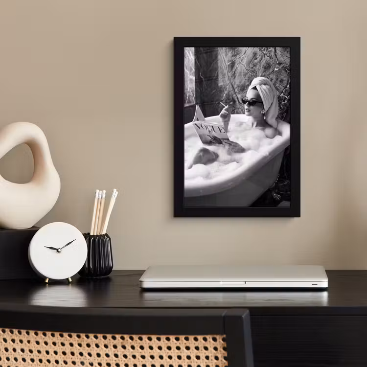 Relaxt - Bad - Zwart - Wit fotolijst zwart zonder passe partout klein -sfeer1
