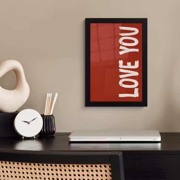 Schuin - Loveyou - Rood fotolijst zwart zonder passe partout klein -sfeer1