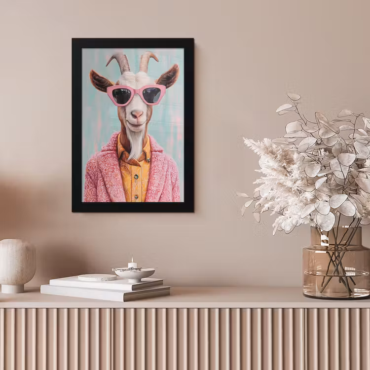 Zonnebril - Roze - Geit - Horen fotolijst zwart zonder passe partout klein -sfeer5
