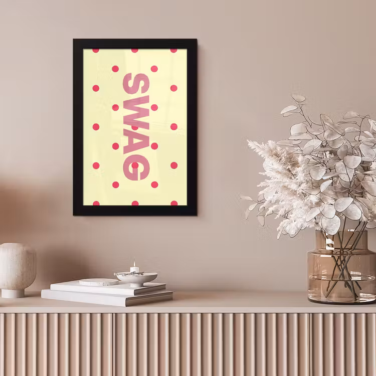 Swag - Roze - Stippen - Geel fotolijst zwart zonder passe partout klein -sfeer5