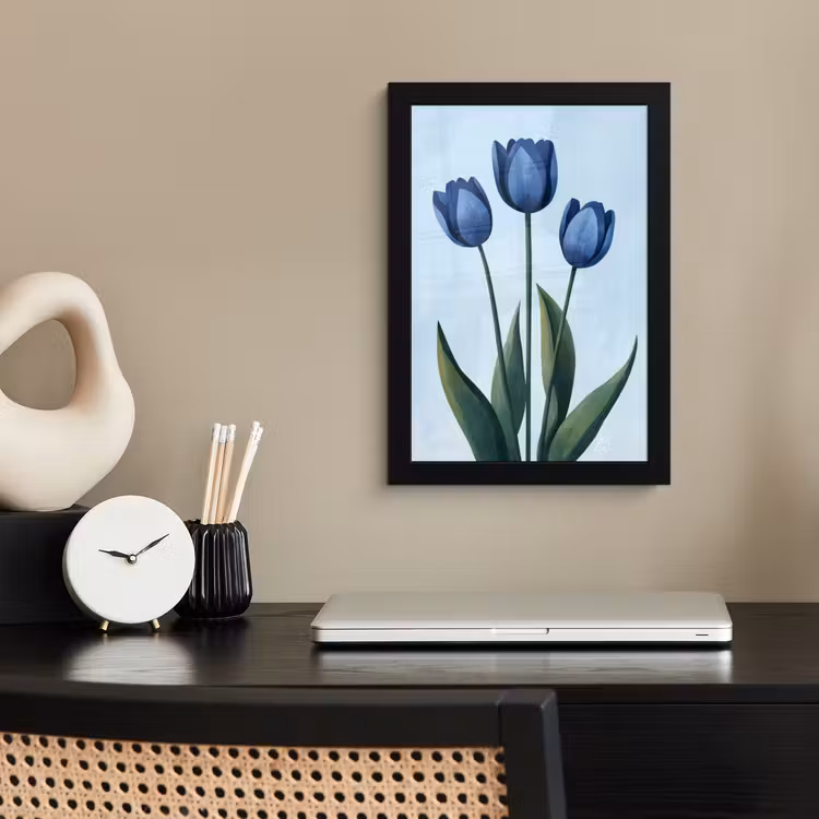 Tulpen - Blauw - Bladeren fotolijst zwart zonder passe partout klein -sfeer1