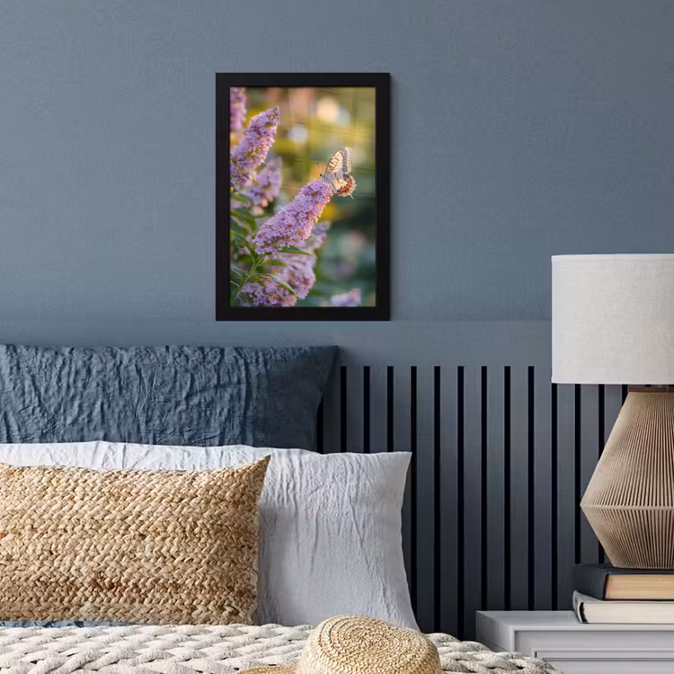 Sierlijke - Vlinder - Paarse - Bloemen fotolijst zwart zonder passe partout klein -sfeer3