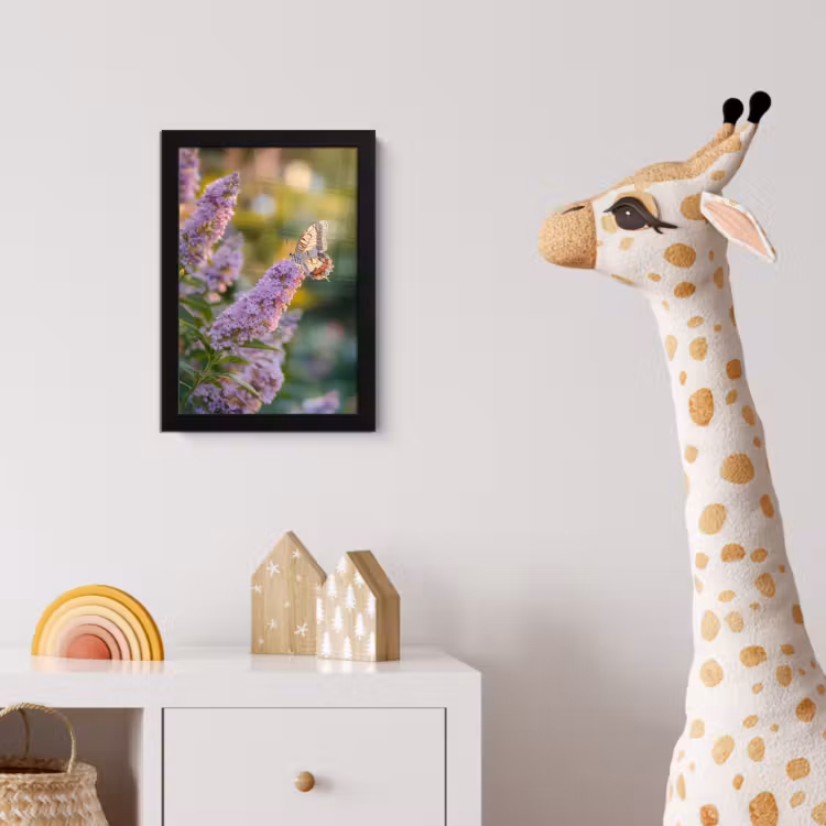 Sierlijke - Vlinder - Paarse - Bloemen fotolijst zwart zonder passe partout klein -usfeer4_kinderkamer
