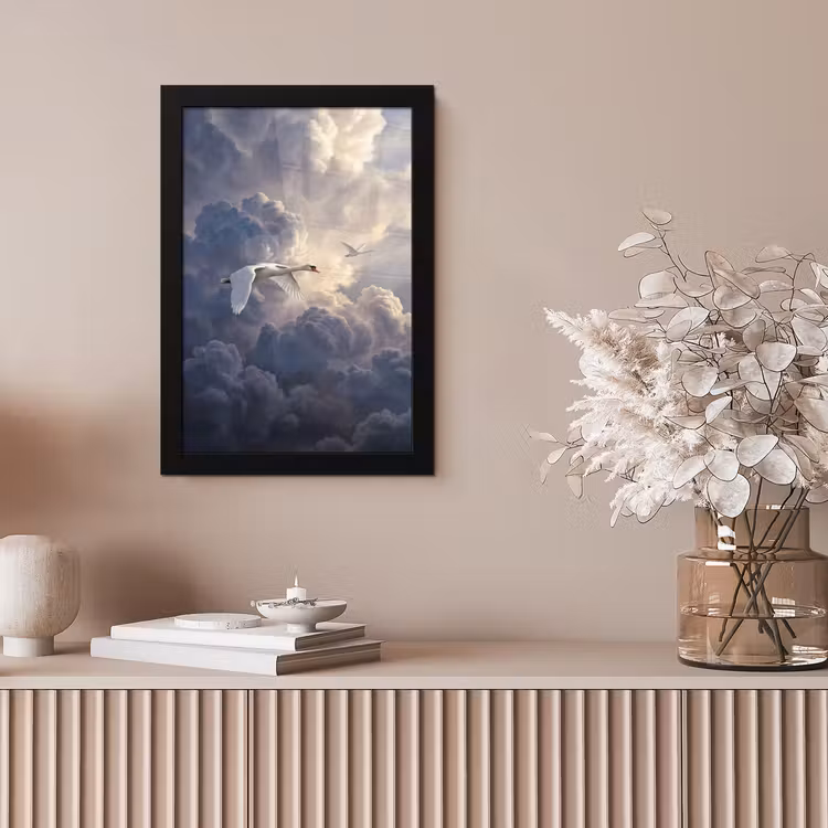 Vogel - Vliegend - Natuur - Wit - Wolken fotolijst zwart zonder passe partout klein -sfeer5