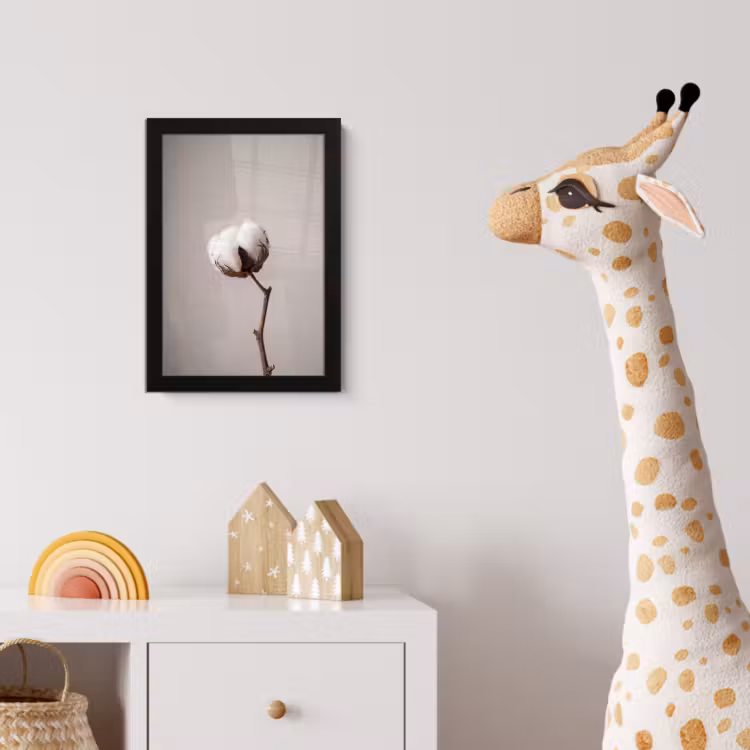 Katoenbol - Minimalistisch - Wit fotolijst zwart zonder passe partout klein -usfeer4_kinderkamer