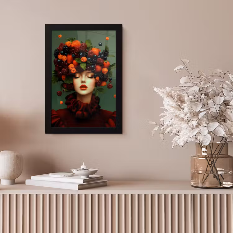 Vrouw - Aardbeien - Frambozen - Bramen - Bessen fotolijst zwart zonder passe partout klein -sfeer5