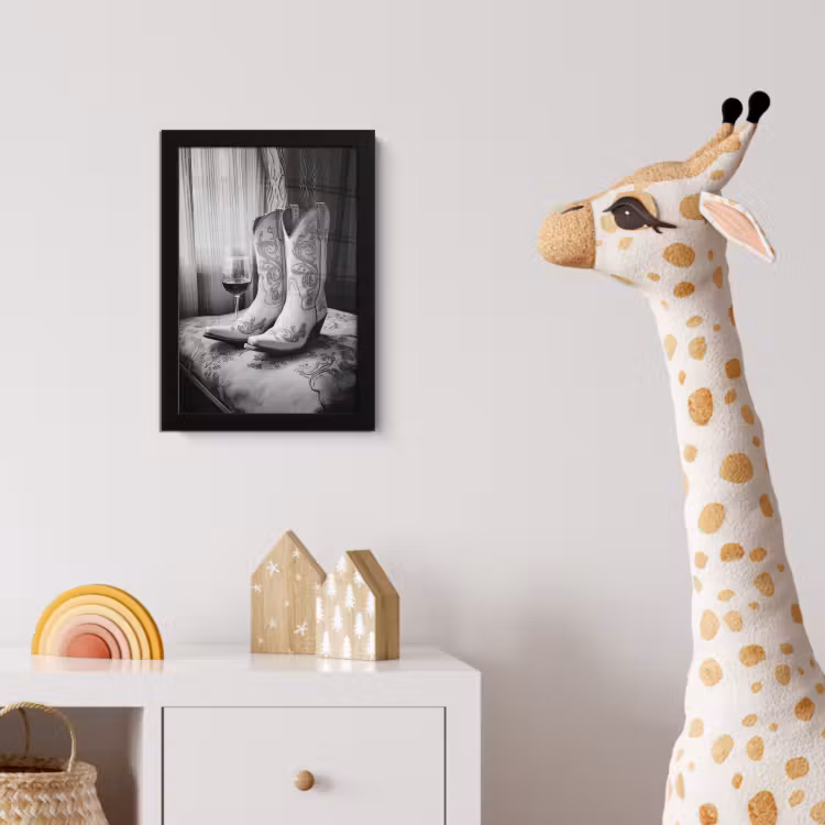 Wijn - Cowboylaarzen - Raamlicht - Wit fotolijst zwart zonder passe partout klein -usfeer4_kinderkamer