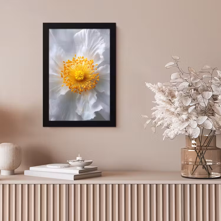 Wit - Bloem - Elegant fotolijst zwart zonder passe partout klein -sfeer5