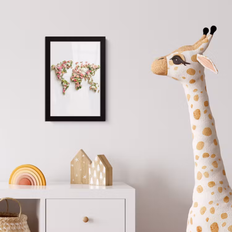 Wereldkaart - Bloemen - Subtiel fotolijst zwart zonder passe partout klein -usfeer4_kinderkamer
