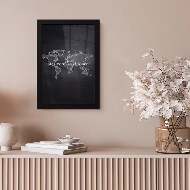 Wereldkaart - Krijt - Quote - Zwart fotolijst zwart zonder passe partout klein -sfeer5