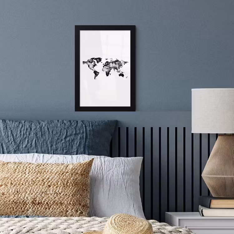 Wereldkaart - Minimalistisch fotolijst zwart zonder passe partout klein -sfeer3