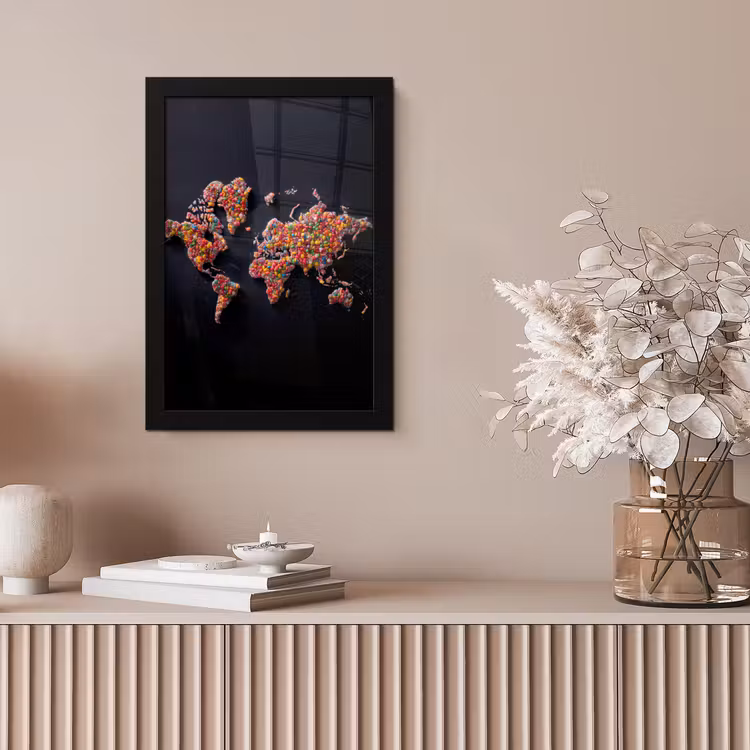 Wereldkaart - Snoepjes - Felle kleuren fotolijst zwart zonder passe partout klein -sfeer5