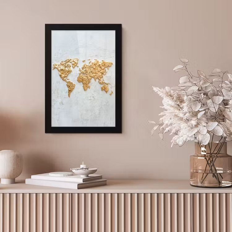 Wereldkaart - Wit beton - Bladgoud fotolijst zwart zonder passe partout klein -sfeer5