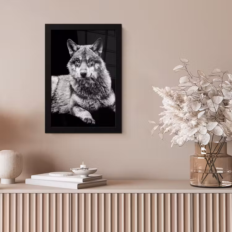 Wilde dieren - Wolf - Zwart - Wit fotolijst zwart zonder passe partout klein -sfeer5