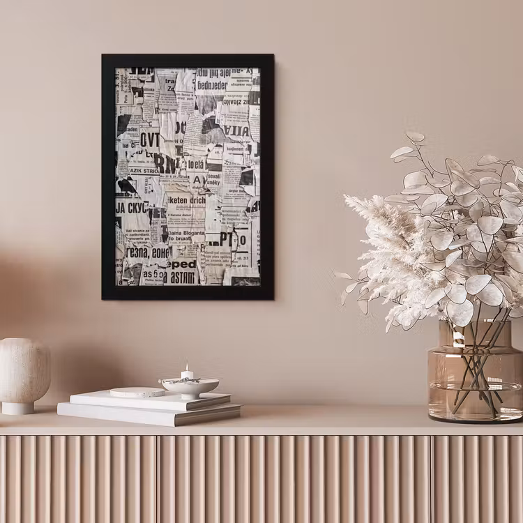 Krant - Gescheurd - Textuur - Abstract - Zwart-wit fotolijst zwart zonder passe partout klein -sfeer5