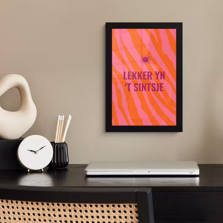 Quote - Zomer - Roze fotolijst zwart zonder passe partout klein -sfeer1