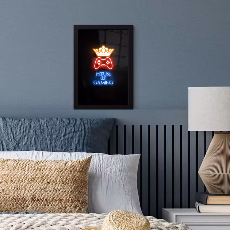 Gaming quotes - Neon - House of gaming - Kroon - Tekst fotolijst zwart zonder passe partout klein -sfeer3