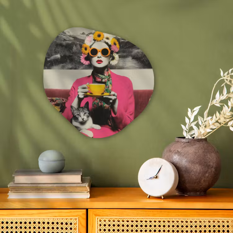 Vrouw - Kat - Bloemen - Kopje - Retro Wandcirkel Organisch Forex 3mm klein -sfeer2