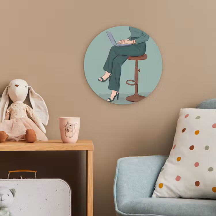 Vrouw - Laptop - Zittend - Illustratie - Groen Wandcirkel kunststof plaat 5mm dik klein -tsfeer1_kind