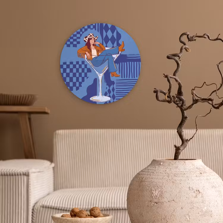 Vrouw - Martini glas - Abstract - Blauw - Kunst Wandcirkel kunststof plaat 5mm dik klein -sfeer1