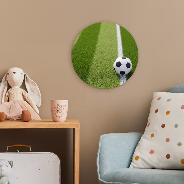 Voetbal - Grasveld - Sport - Groen Wandcirkel kunststof plaat 5mm dik klein -tsfeer1_kind