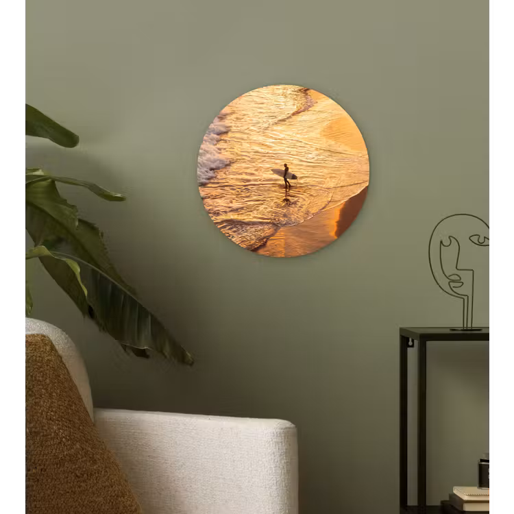 Surfer - Strand - Zonsondergang - Oceaan - Goud Wandcirkel kunststof plaat 5mm dik klein -sfeer3