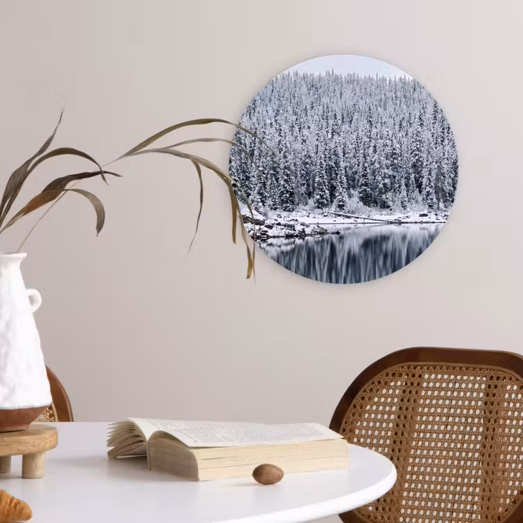 Bos - Reflectie - Meer - Winter - Serene Wandcirkel kunststof plaat 5mm dik klein -sfeer4